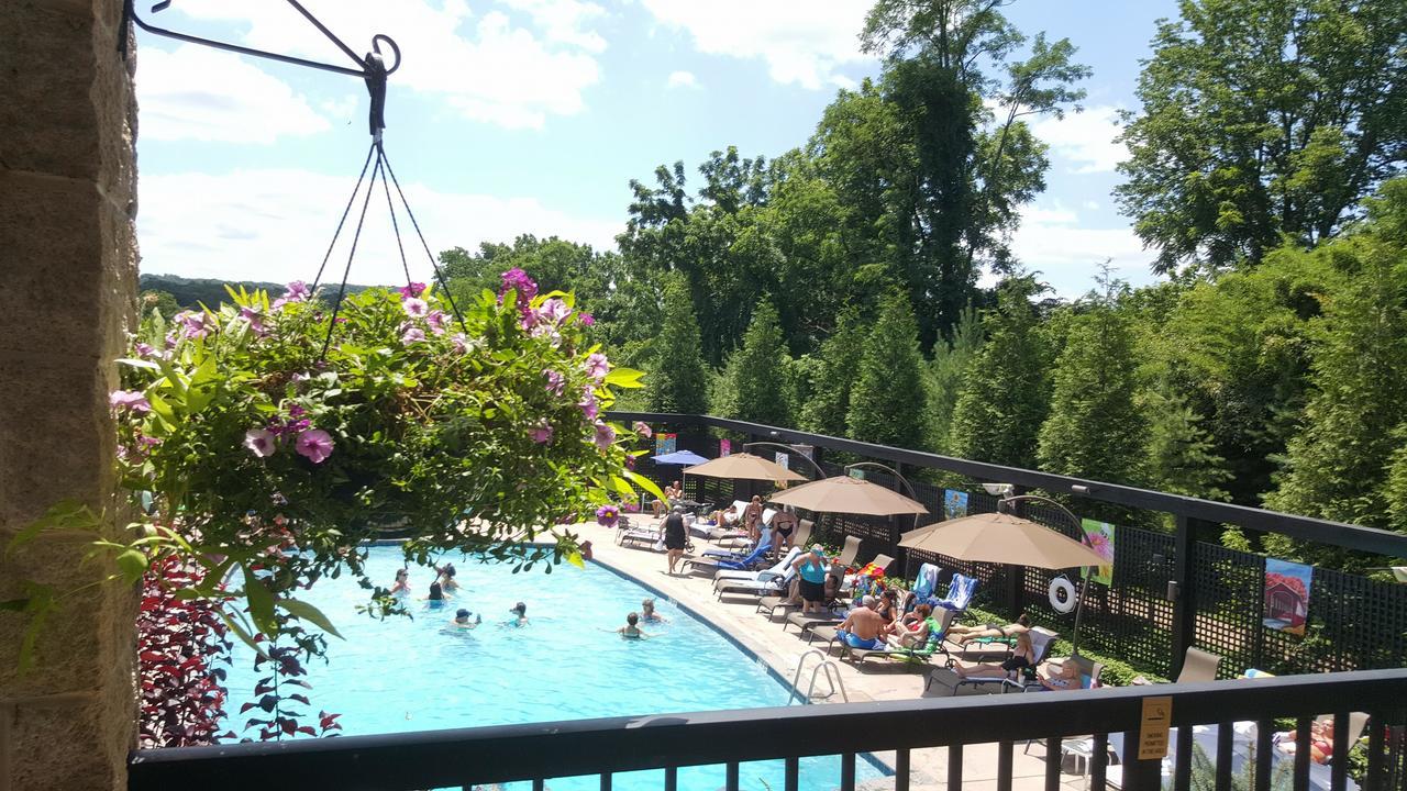 New Hope Inn & Suites Buitenkant foto
